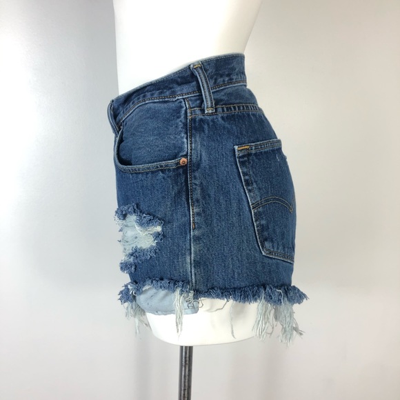 SOLD Levi’s 501 High Rise Cutoff Jean Shorts W36 - Picture 7 of 11